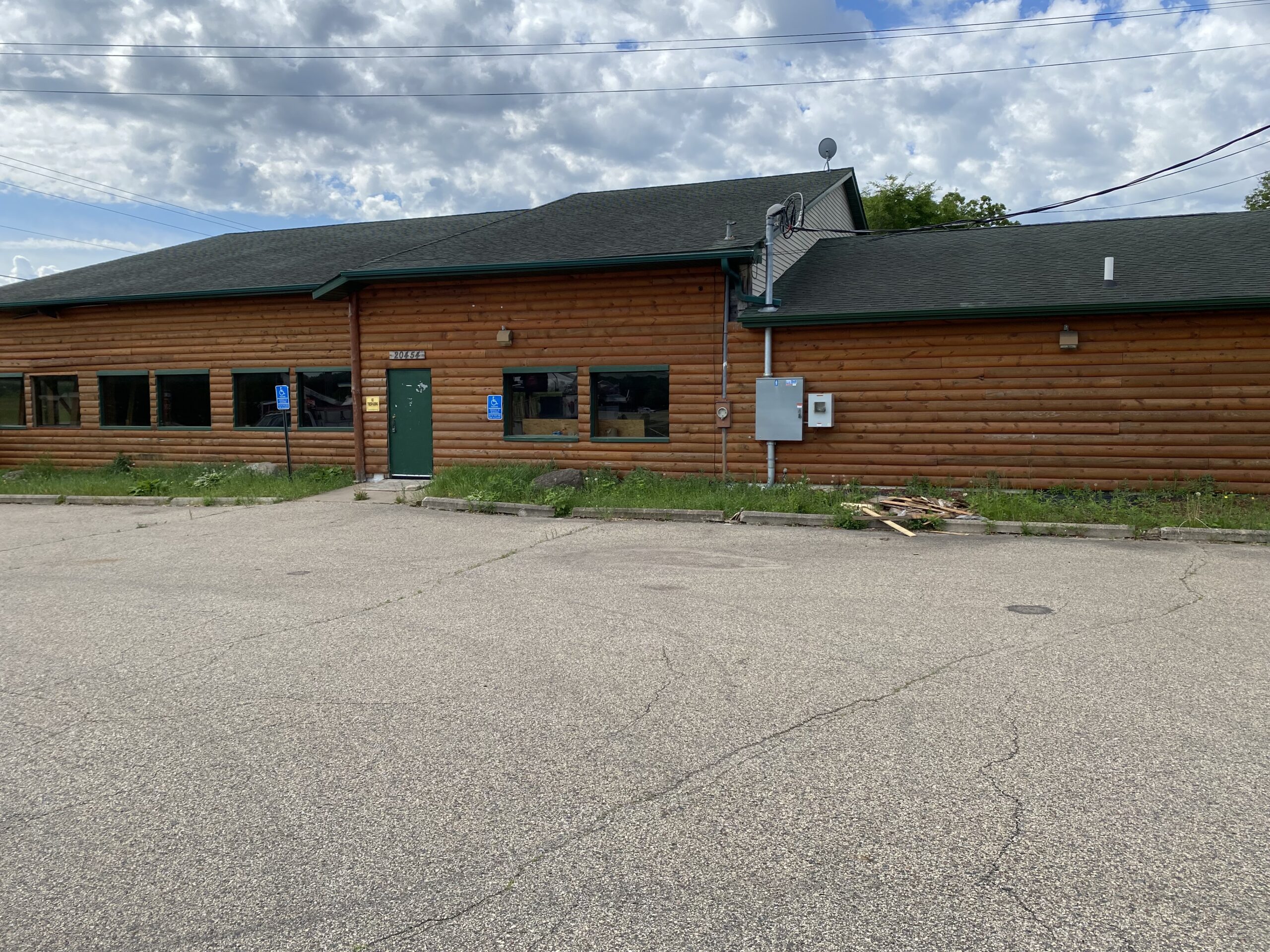 OFFICE and RETAIL: Restaurant, Tavern/Lounge East Bethel